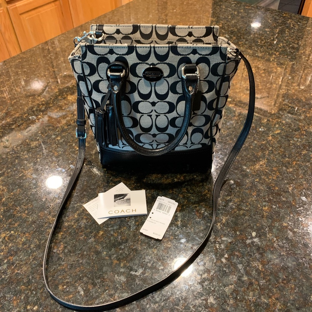Coach mini tanner signature purse